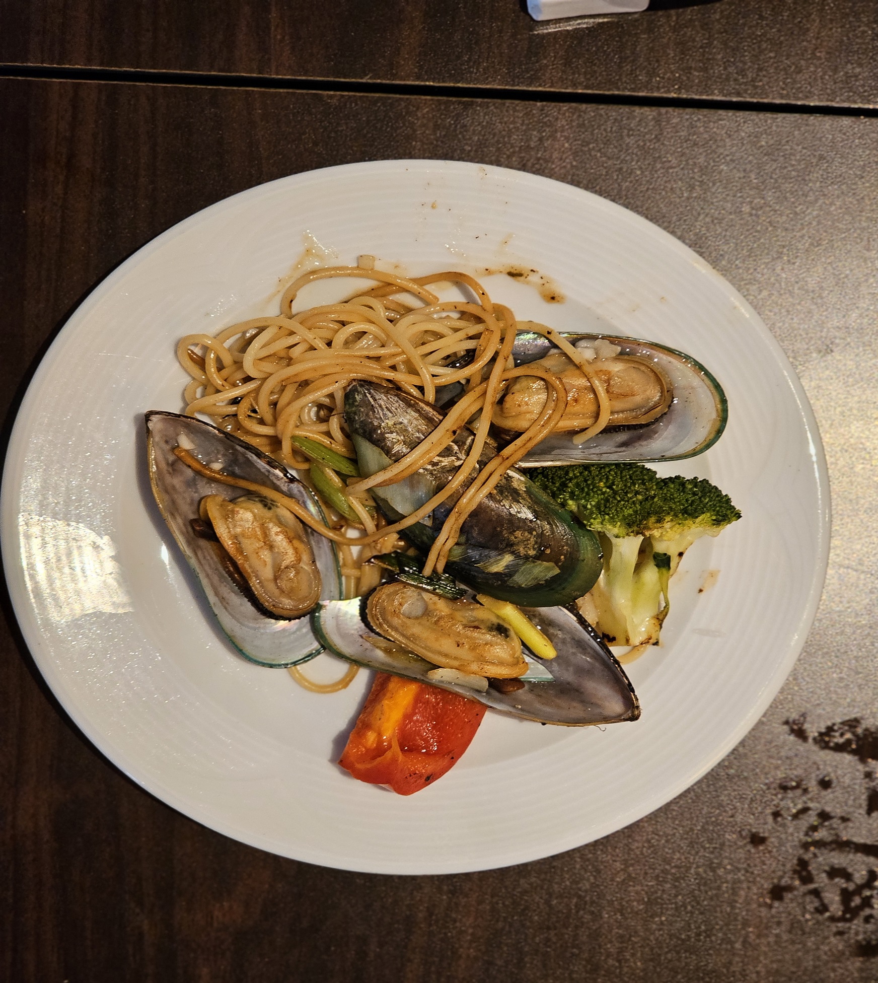Asia-World-Restaurant-Chinesisch-Japanisch-Mongolisch-Schortens-mittags-buffet-11. Asia-World-Restaurant-Chinesisch-Japanisch-Mongolisch-Schortens-mittags-buffet-11